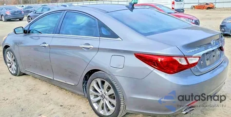2013 Hyundai Sonata Se z USA, uszkodzony, nr VIN 5NPEC4AB4DH559953